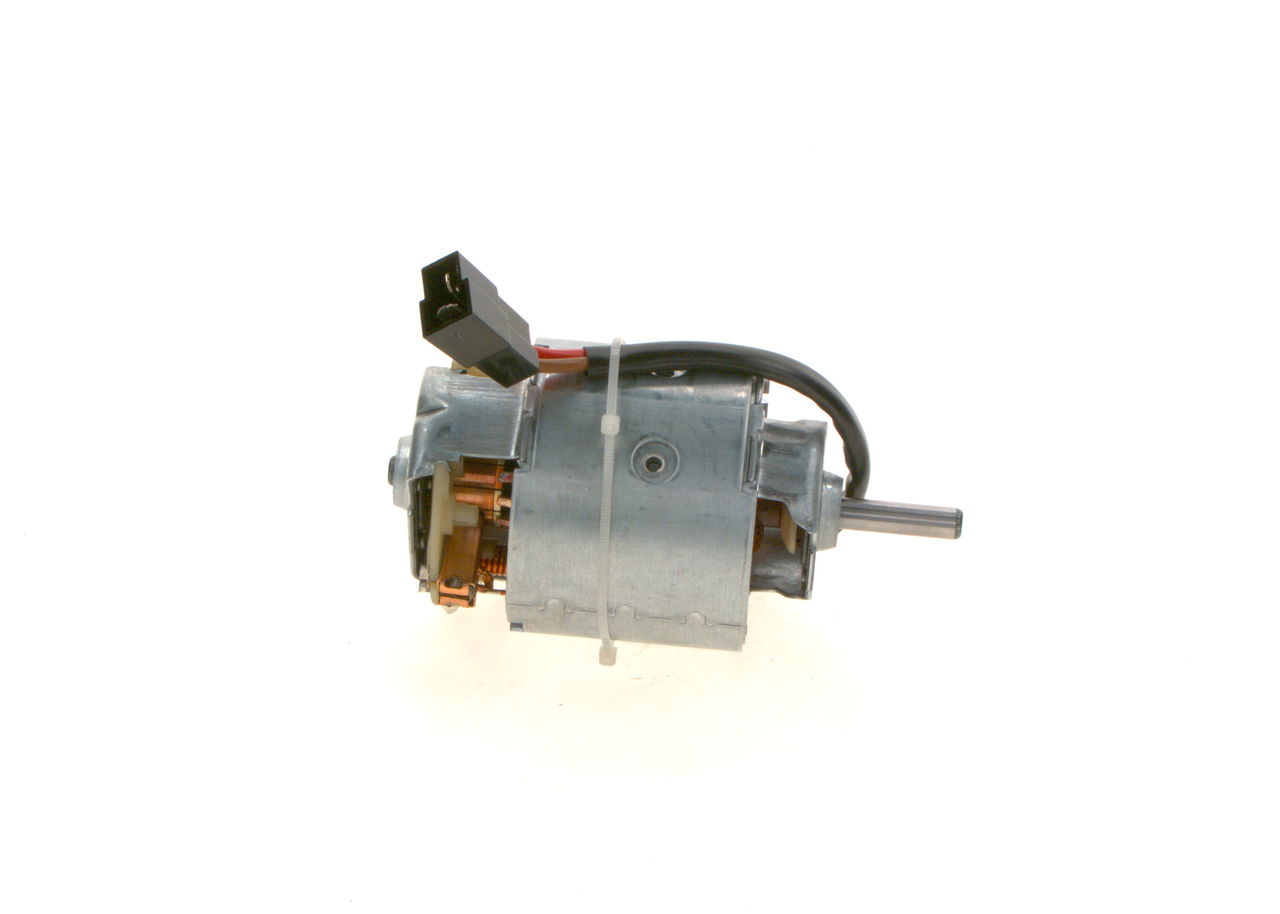 Moteur électrique, ventilateur pour radiateurs